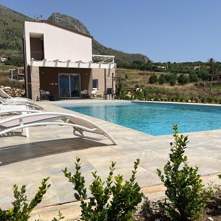 Villa MiRò, stupenda villa con piscina privata Castellammare del Golfo Exterior foto