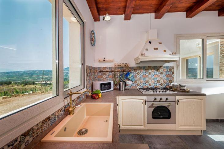 Villa MiRò, stupenda villa con piscina privata Castellammare del Golfo Exterior foto