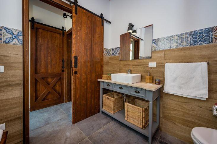 Villa MiRò, stupenda villa con piscina privata Castellammare del Golfo Exterior foto